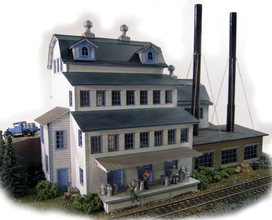 N Gauge -- Factory Model Dairy - 10059 Neu