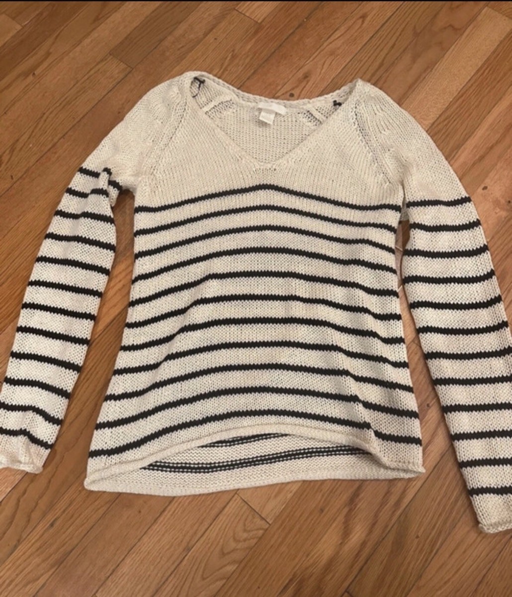 H&M Xs Sweater; Black And White Stripes; Knitted, V-neck