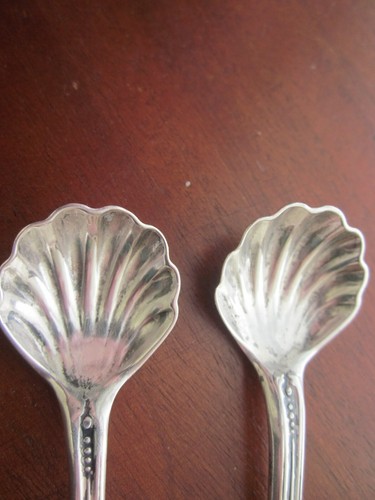1846 - 1863 COIN SILVER PLATT & BROTHERS SCALLOPED CONDIMENT SPOONS - Picture 2 of 6