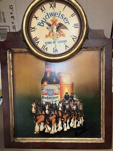 Budweiser King of Beers Clydesdale Clock Works Great 22” X 16”