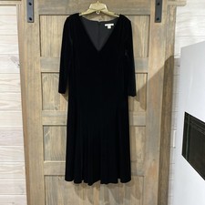 Coldwater Creek Black Velvet Dress Size Medium 10-12 Flared Bottom 3/4 Sleeve