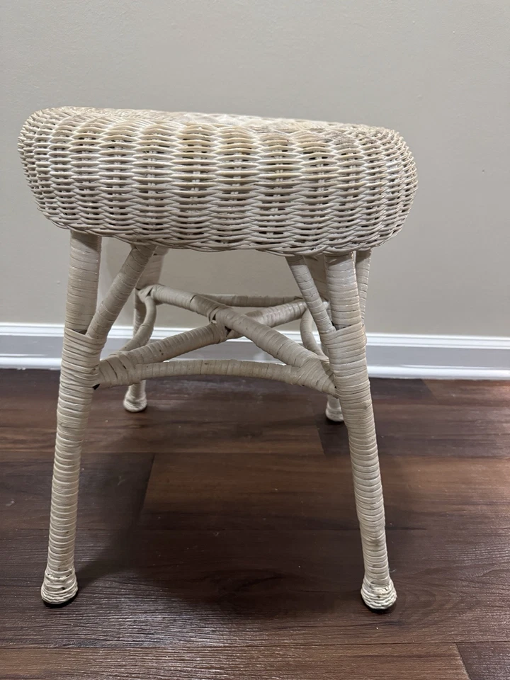 Vintage Mid Century Wicker Rattan Vanity Stool Plant Stand Set of 2, White - Image 4 of 4