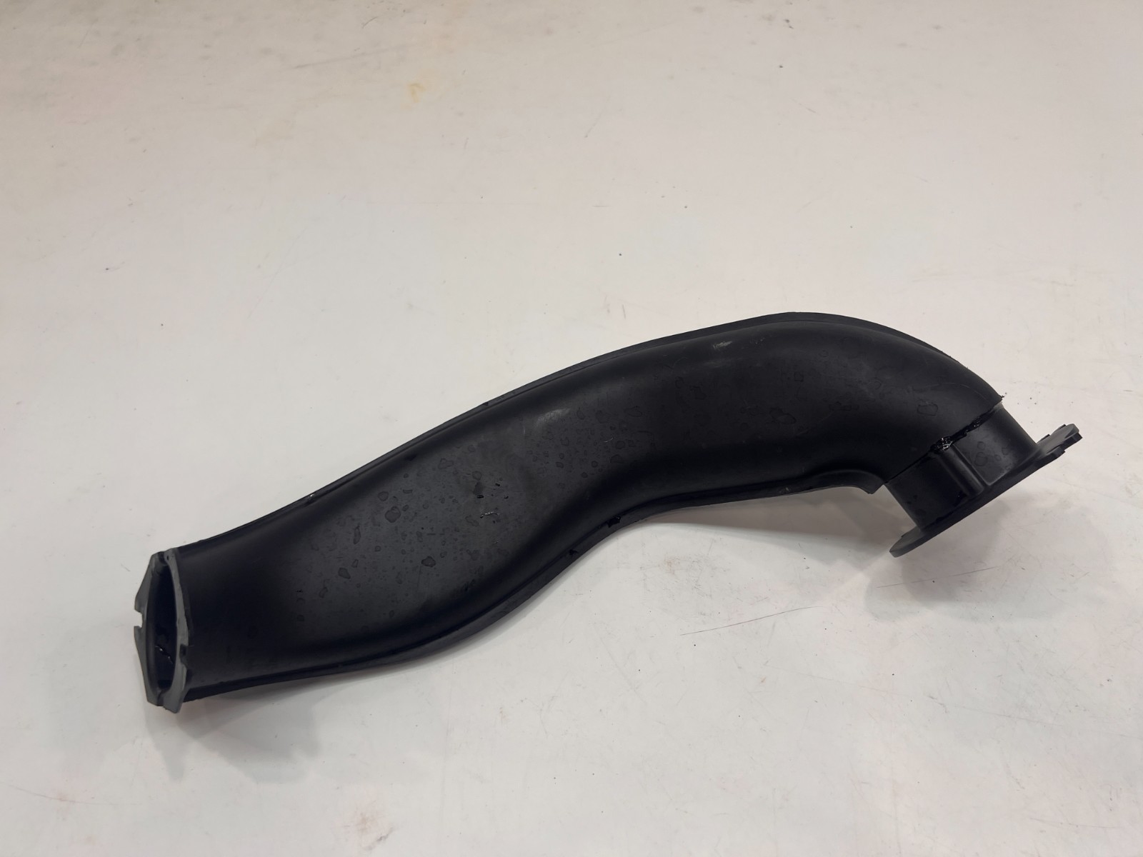 LAMBORGHINI AVENTADOR LP740 S FRONT DRIVER LH LEFT AIR DUCT OEM 475805767A