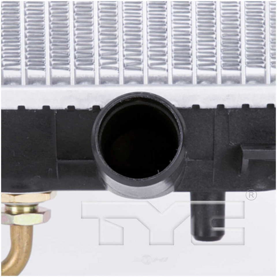 Radiador para Mitsubishi Montero 2001-2002 3,5 L V6 TYC 2468 Radiador Foto 4 de 4