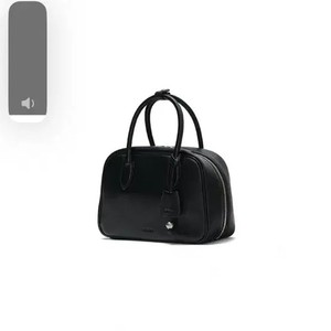 Oskaka Lobe Bowling Tote Bag Black Leather Casual/Formal