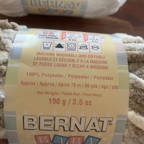 bernat softee baby yarn lot White & Little Sand Castles 2 Skeins - Picture 7 of 9