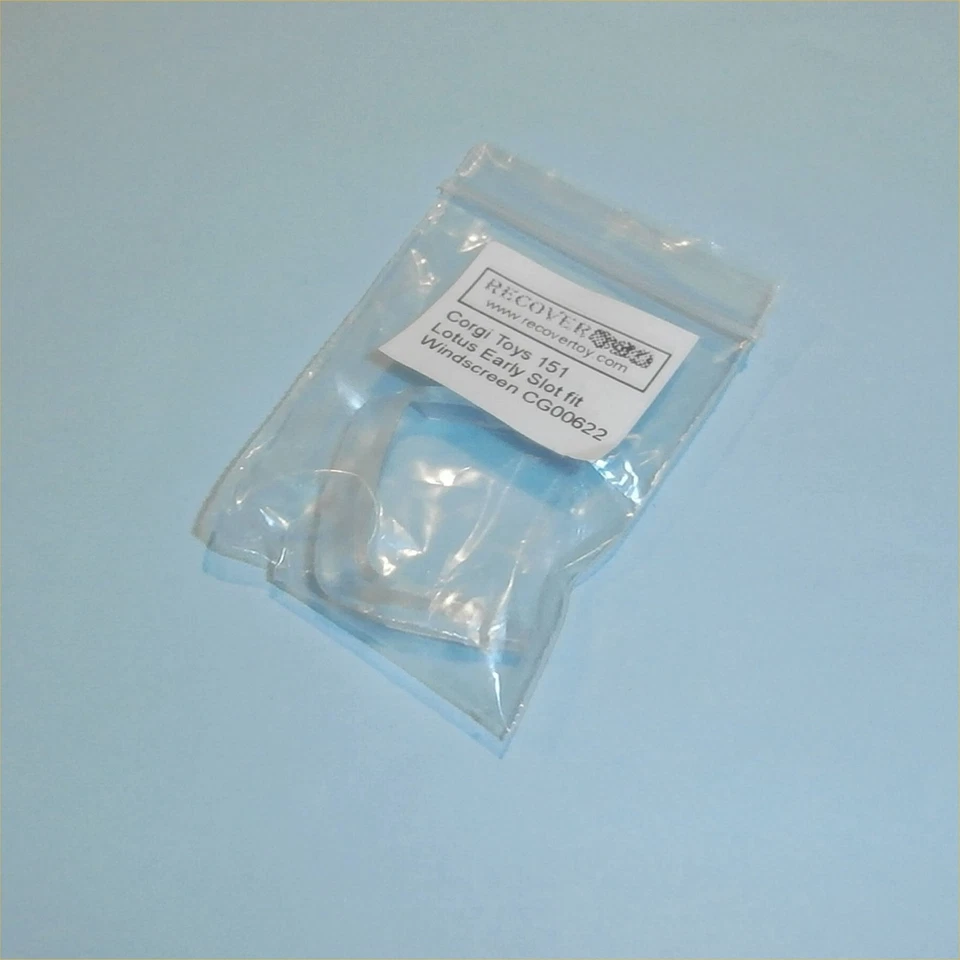 Corgi Toys  151 Lotus Le Mans Early Slot Fit Windscreen Window Unit - Image 4 of 4