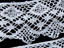 TWO Handmade Antique Torchon Bobbin Lace Trims - 3 2/3 yards Total 134" CLEAN