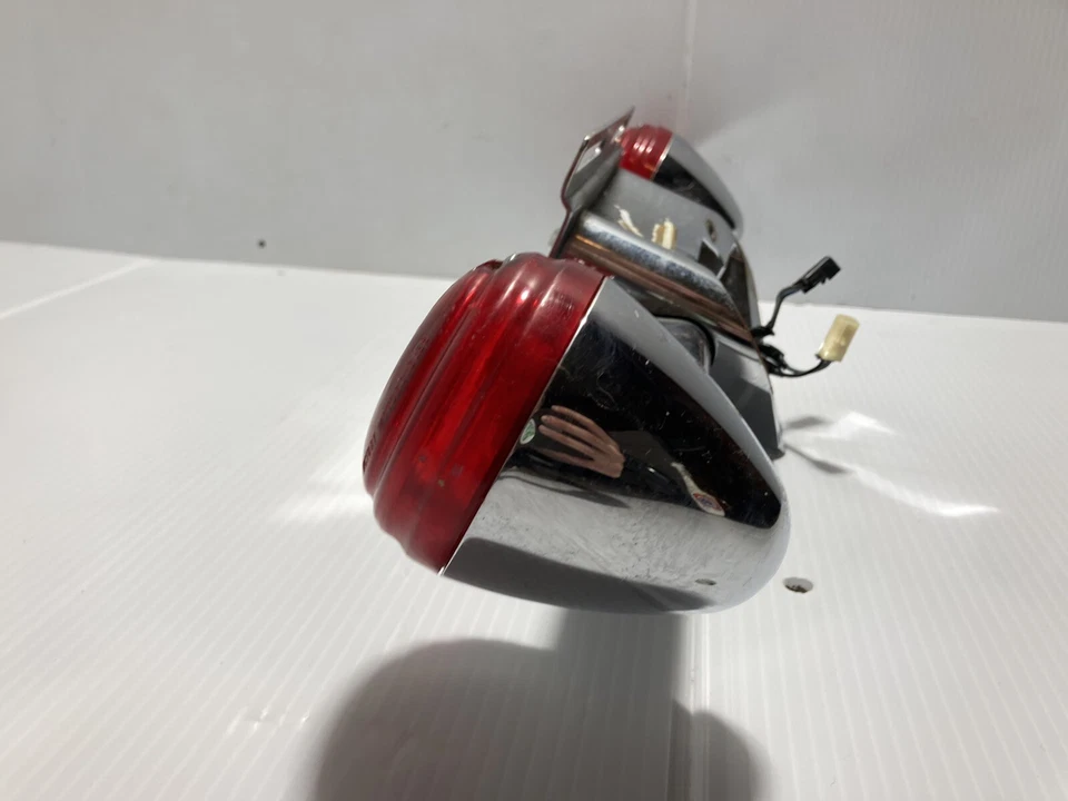 Victory V92C 2001 soporte de montaje de matrícula con intermitentes (OEM) Foto 4 de 4