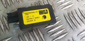 Citroen C4 GRAND PICASSO MK2 14-22 LUFTANTENNENVERSTÄRKERMODUL 9807982580
