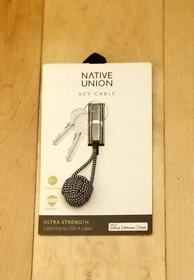 Native Union Key cable charger