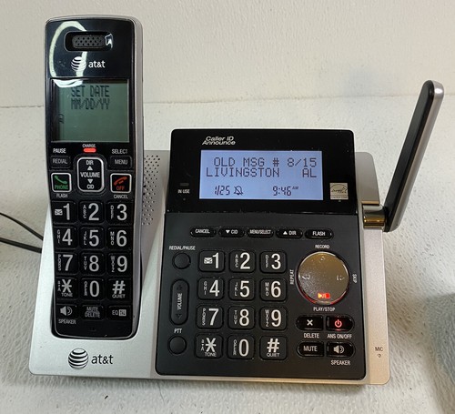 AT&T Cordless Home Phone & Answering Machine W/ Three Handsets Tested CL83463 - Zdjęcie 4 z 8