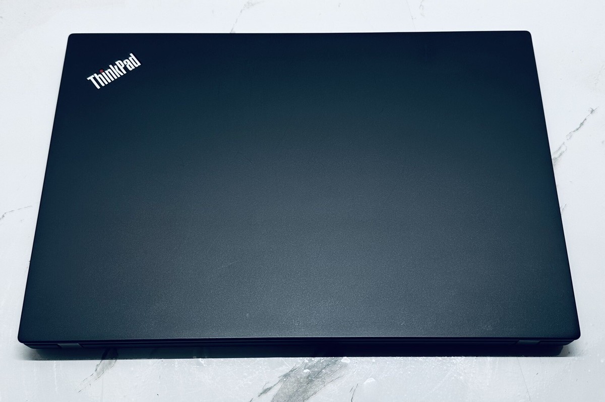 Lenovo ThinkPad T490S . Core i5 8th Gen 256GB SSD 8GB RAM Lenovo ThinkPad T490S . Core i5 8th Gen 256GB SSD 8GB RAM