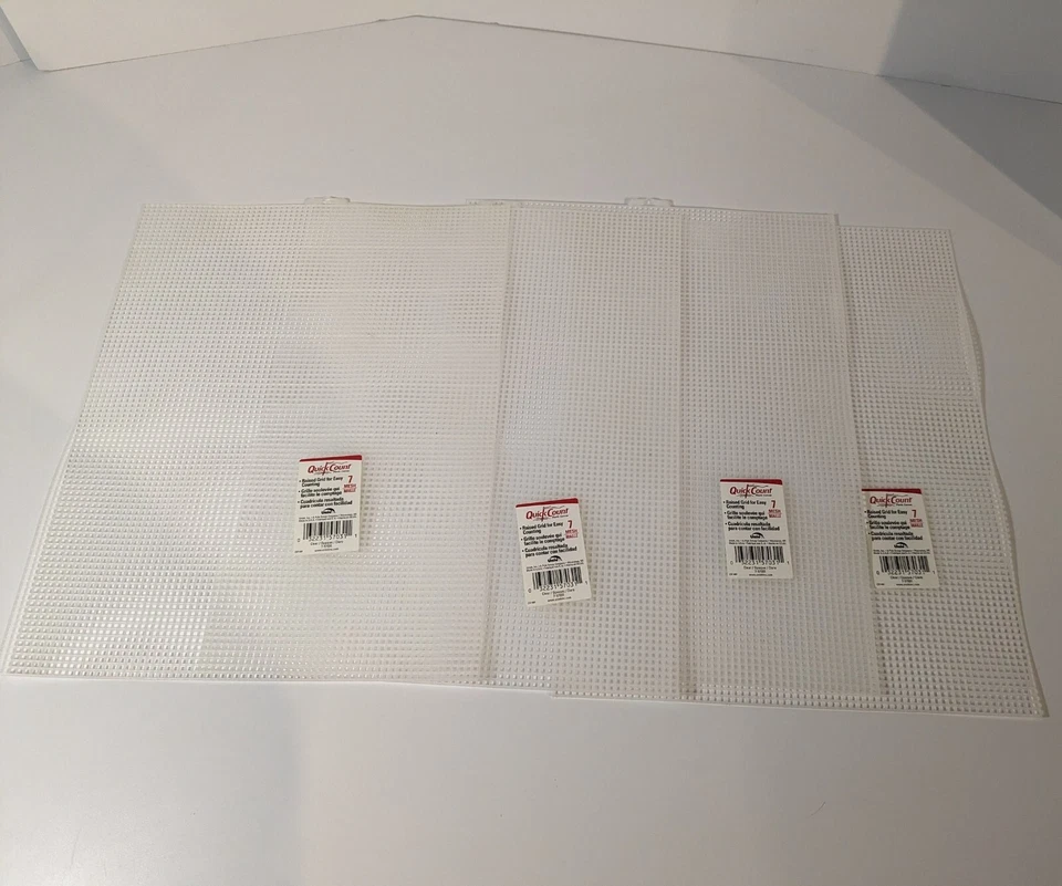 Lot of 4 Quick-Count 7 Mesh Plastic Canvas Raised Grid Opaque Sheets - Image 2 of 4