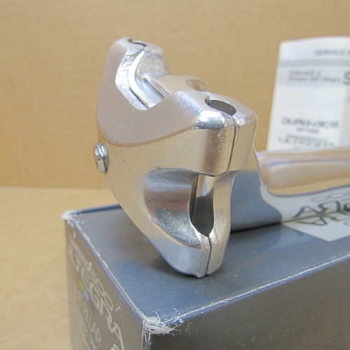 New-Old-Stock Shimano "600 Ultegra" Aero Seatpost (Size 26.0 mm x 200 mm) - 第 8/15 張圖片