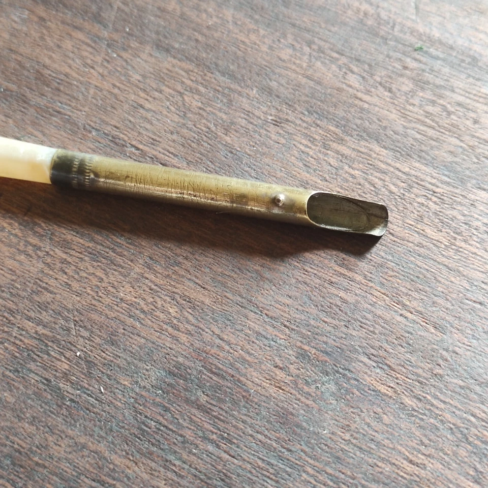 Coupe-papier ouvre-lettre porte-plume nacre et laiton XIX e - Photo 3/4