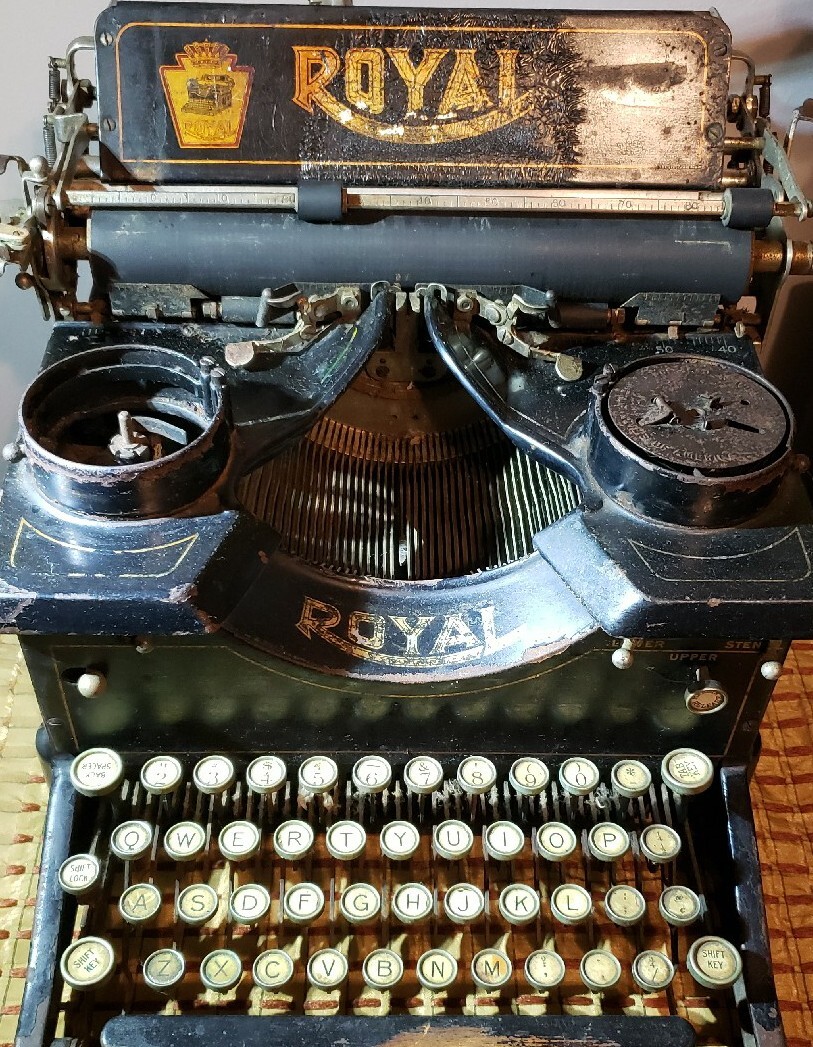 Antique Royal Typewriter Model 10 RARE double glass-panes | eBay