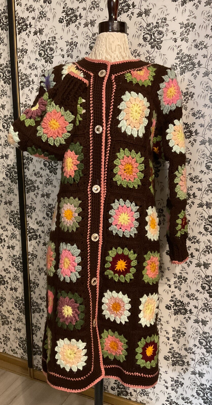 Picture 1 of 5