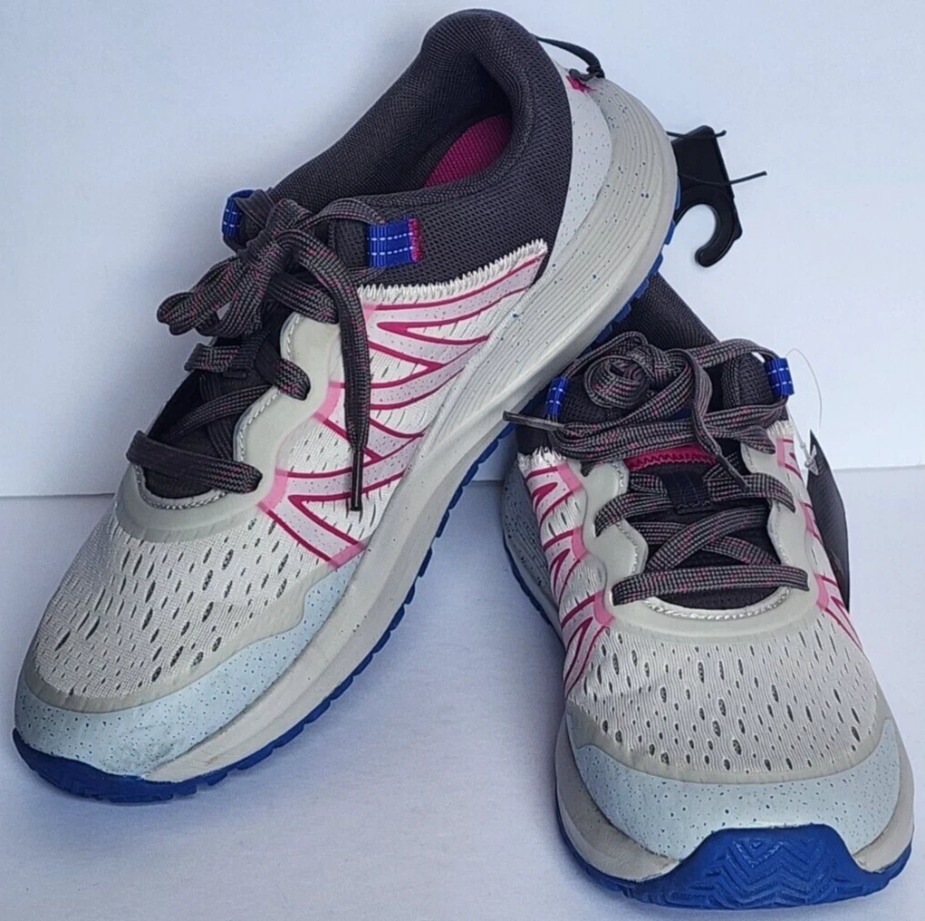 Avia women's hotsell running shoes
