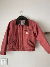 VTG 2000s Carhartt Detroit Woman  s W J097 VRS Rose Red Jacket Size S Regular
