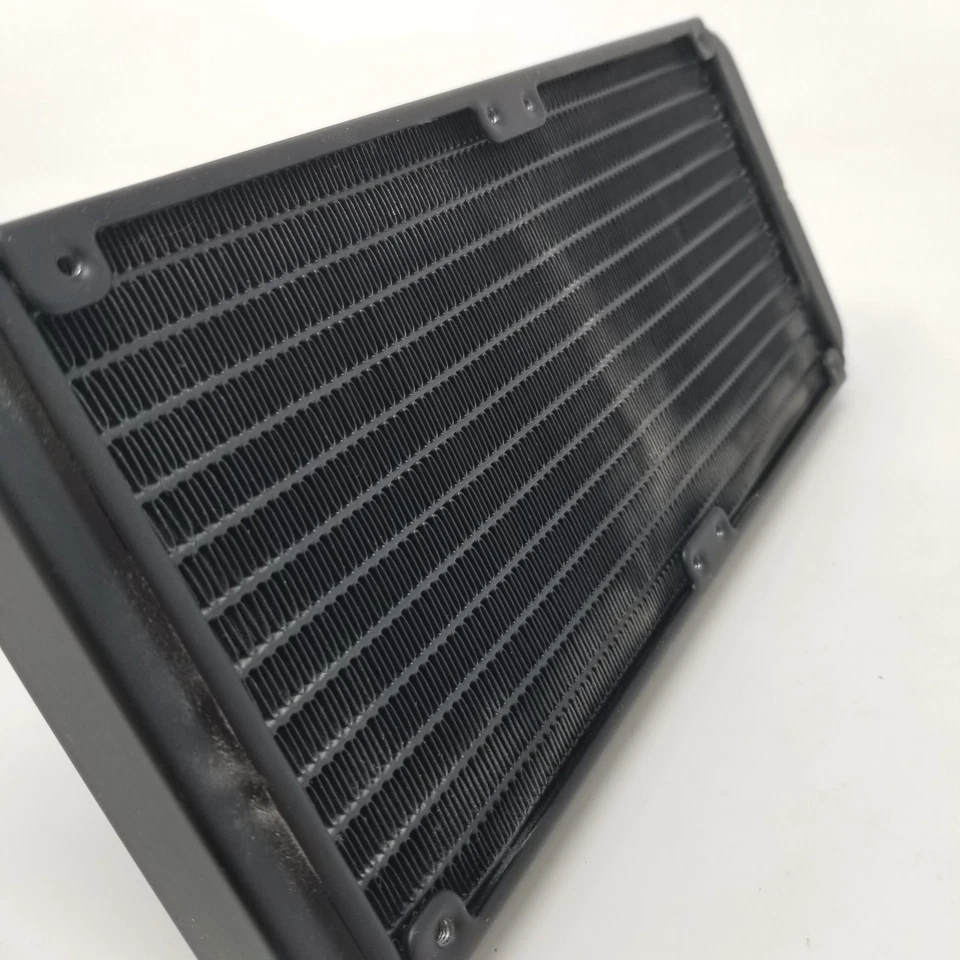 Enermax Liquid CPU Cooler *No fans included* - Image 2 of 4