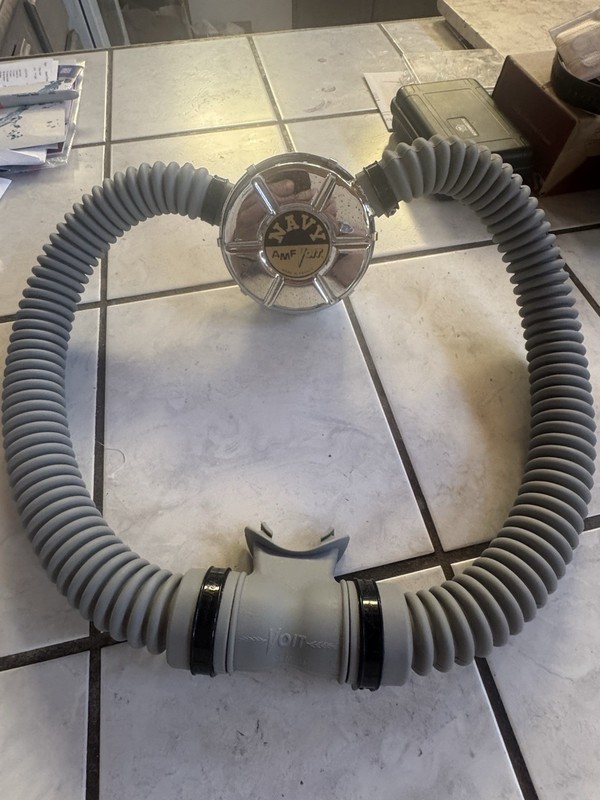 Navy AMF Voit Made In France Double Hose Regulator