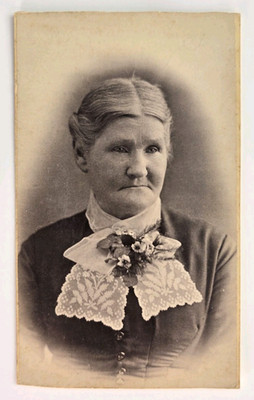 Antique CDV Photo Sweet Old Victorian Woman Granny Fashion Minard Marathon NY