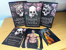 Fairyloot Kingdom of the Wicked Trilogy SIGNE...