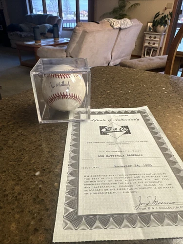 Don Mattingly Autographed Rawlings AL Baseball COA New York Yankees