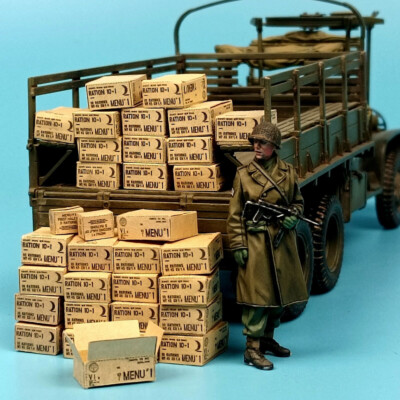 1/35 Scale US Food Ration Supply Boxes Model for Sherman Armoured Fight Vehicle