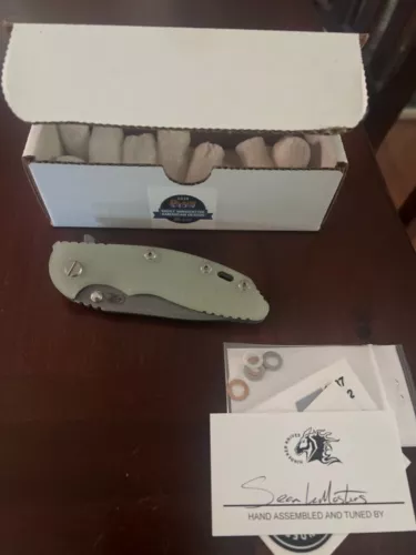 hinderer knife xm18 3.5 never used in box