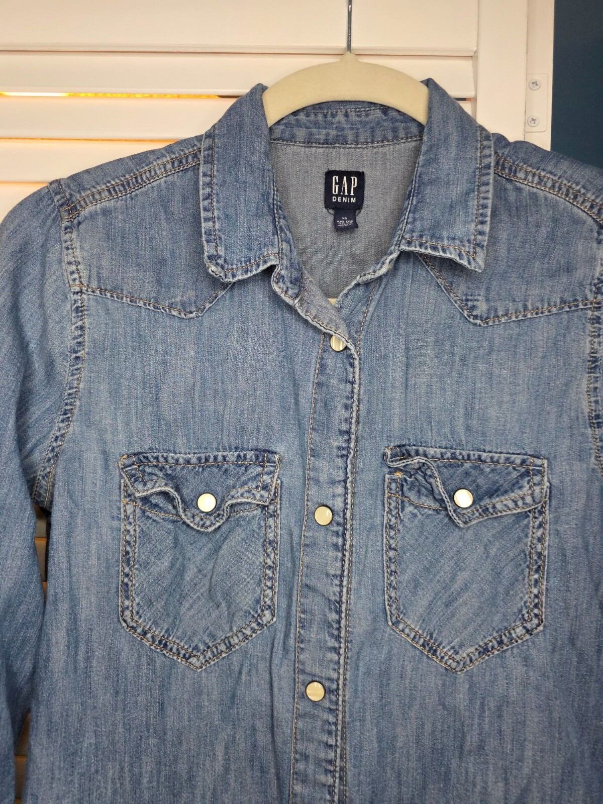 GAP EUC Classic Western Pearl Snap Button Faded D… - image 6