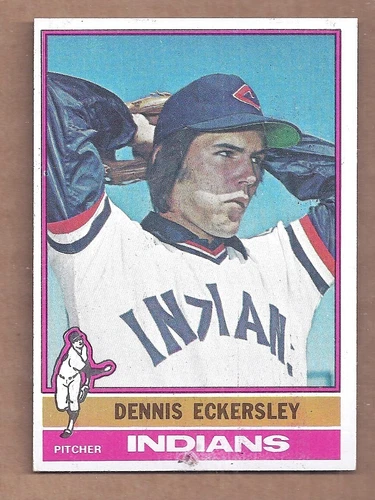 1976 Topps HOF #98 DENNIS ECKERSLEY ROOKIE RC **CENTERED** EX-NMT CONDITION