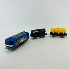 TOMY Plarail  EF200 Locomotive & Tank  Set  Motorized Train - Trackmaster