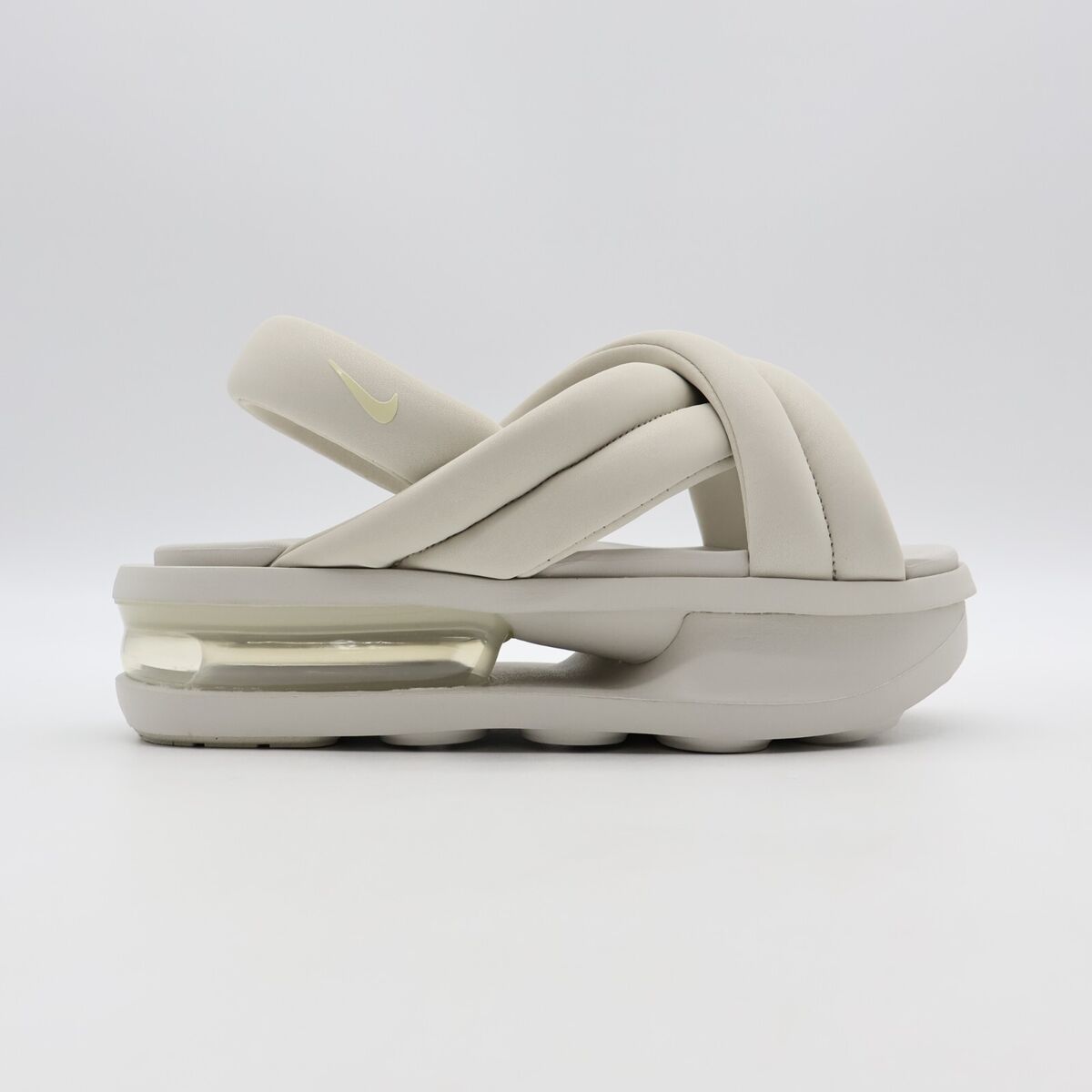 FJ5929-001 Nike Air Max Isla Slide Light Bone Pure Platinum FJ5929-001 Nike Air Max Isla Slide Light Bone Pure Platinum
