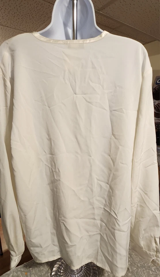 St Michael from Marks & Spencer Women's long sleeve blue button up blouse - Image 3 of 4