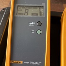 Fluke 2042 Cable Locator, Fault Finder, and Tracer