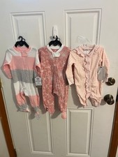 BRAND NEW LOT OF 3 INFANT GIRLS SIZE 0-3 MONTH CLOTHING