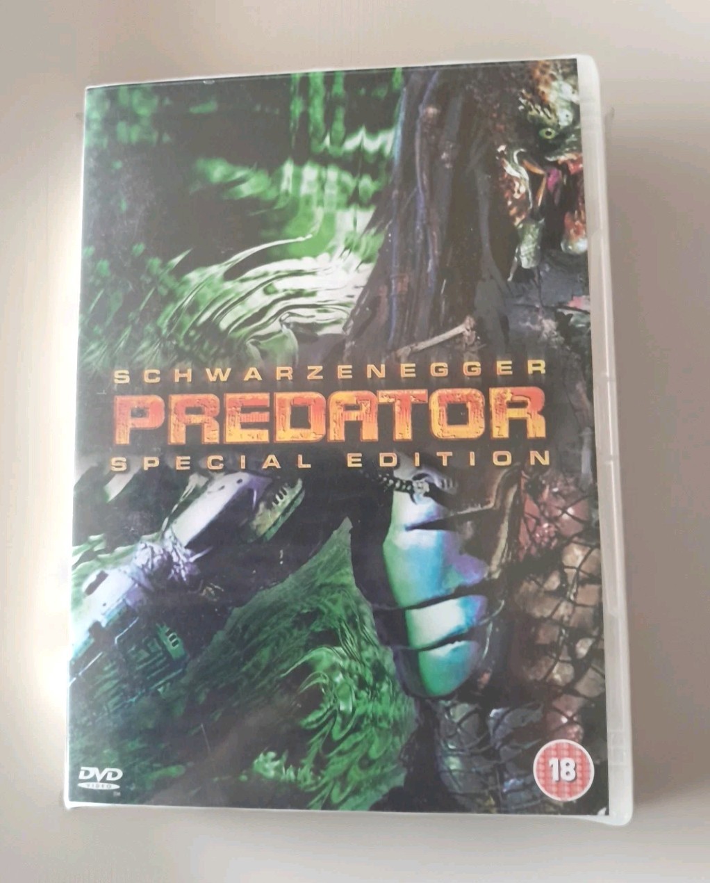 Predator (DVD, 2004) Sci-Fi, 2 Disc Special Edition. Arnold Schwarzenegger.