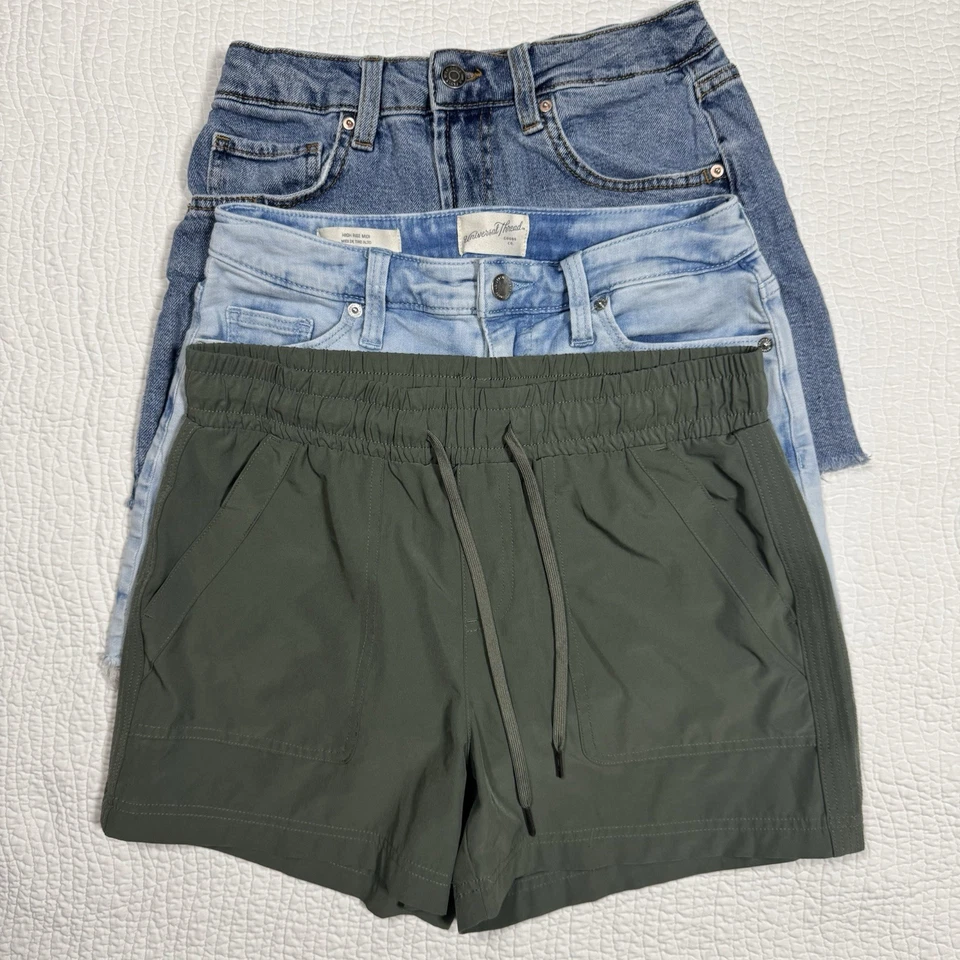 Lot of 6 Women’s Teen Jean Shorts American Eagle Wild Fable Size 4 Small Casual - Image 3 of 4