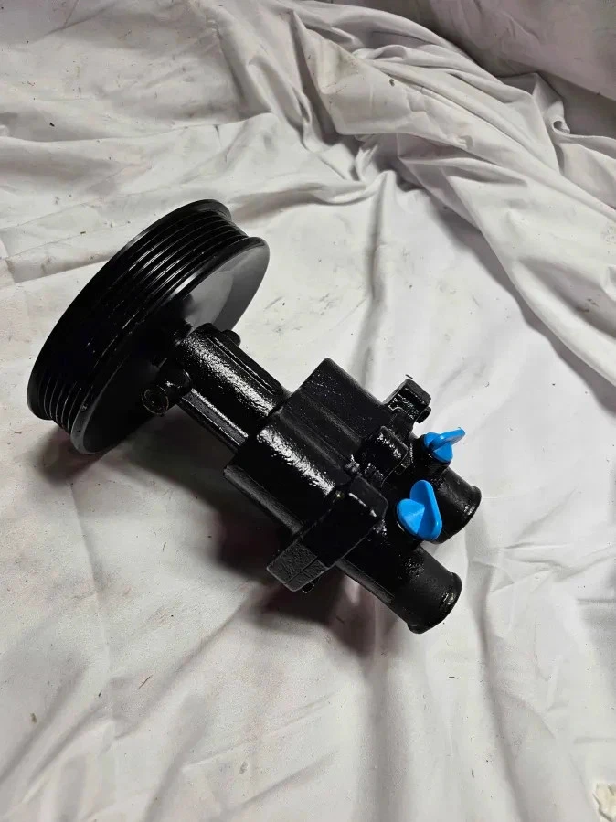 Bomba de agua cruda para Mercury Mercruiser Quicksilver 46-8M0137215 8M0139994 Foto 3 de 3