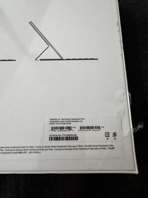 MXNK2LL/A iPad Smart Keyboard Folio for 11-inch iPad Pro - US English New Sealed