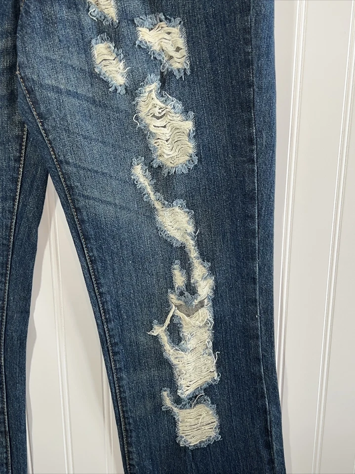 Jeans jeans lavado Olsenboye Destroyed 100% algodão tamanho 7 - Imagem 3 de 4
