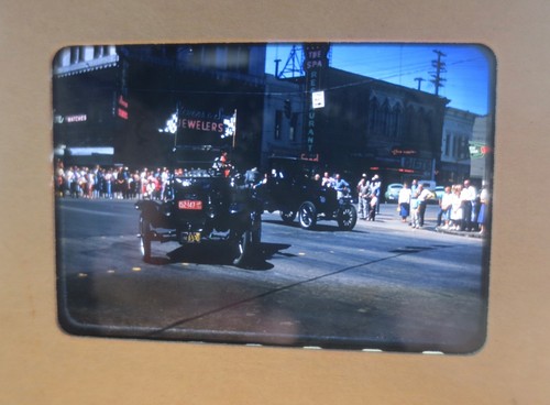 13 Original Slides Lot - 1957 Willamette Days River Parade - Downtown Salem, OR - Picture 5 of 12
