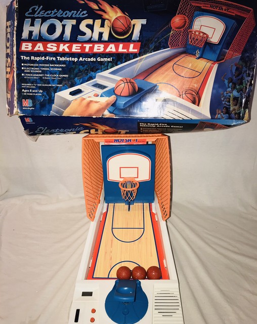 Electronic Hot Shot Basketball Tabletop Game Milton Bradley 1990 for
