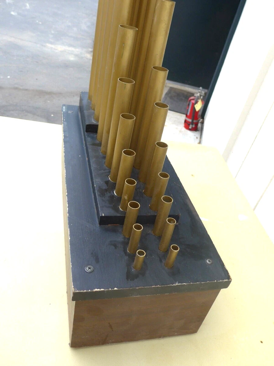 Conn organ pipes outlet