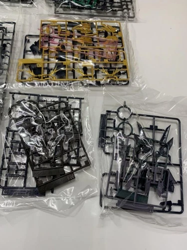 Premium Bandai RG 1/144 Unicorn Gundam Unit 2 BANSHEE NORN FINAL BATTLE Ver New - Picture 8 of 12