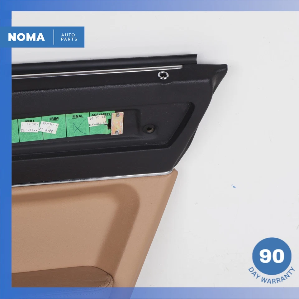 Оригинальная бежевая отделка задней правой внутренней дверной панели 86-92 Jaguar XJ40 XJ6 XJ12 - Изображение 2 из 4