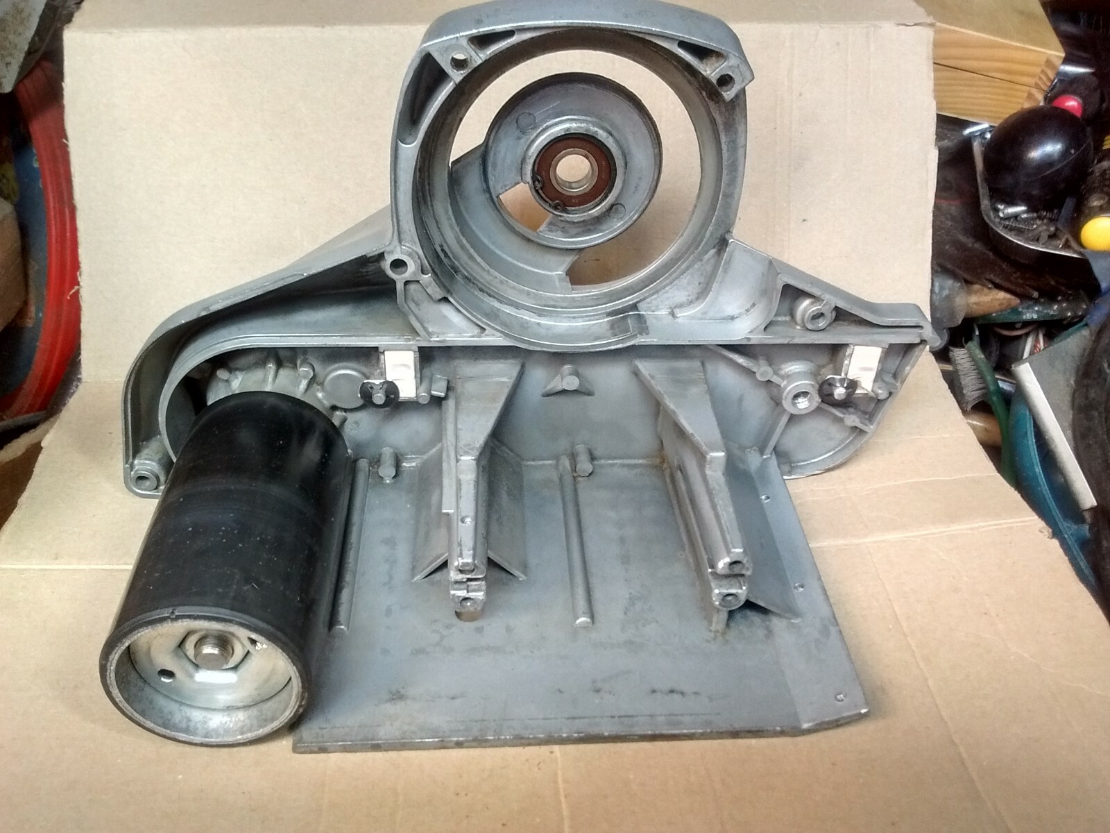 BOSCH GBS 100A GBS 100AE BELT SANDER HOUSING + SPINDLE GEAR & ROLLER eBay