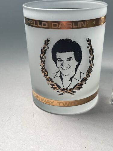 Vintage Conway Twitty Hello Darlin' Tweety Bird Rock Glass & Cassette Tape - Picture 2 of 10